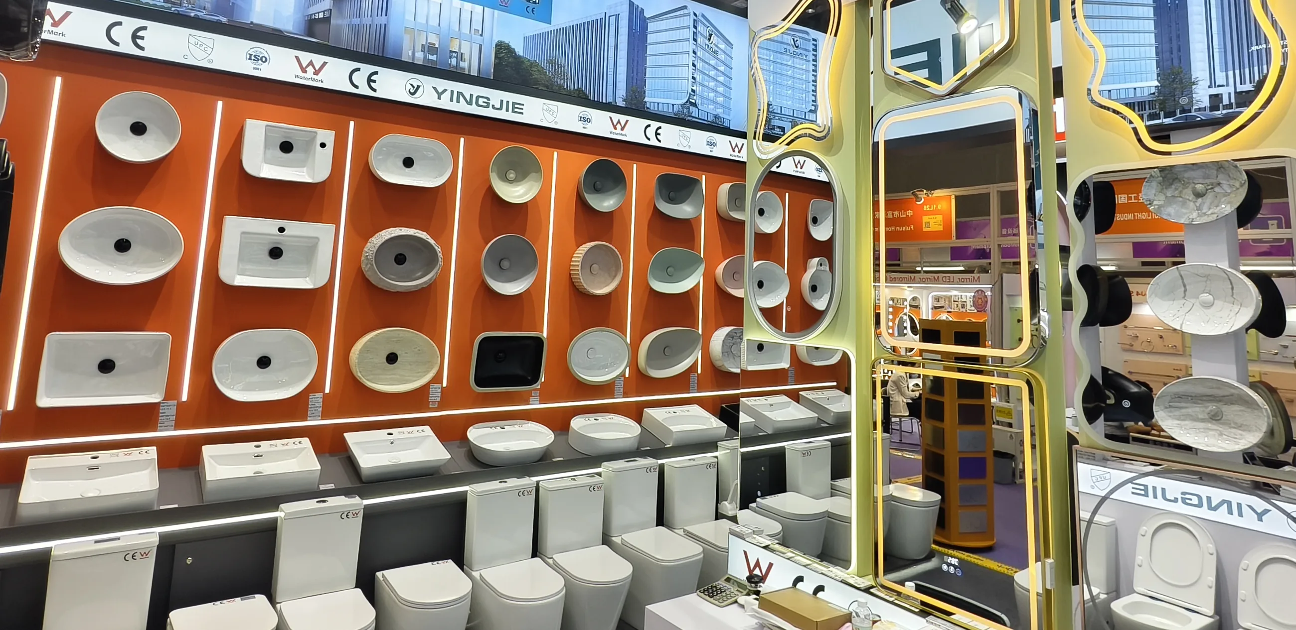 Basins, mirrors and toilets from the KIDOIR bathroom range on display